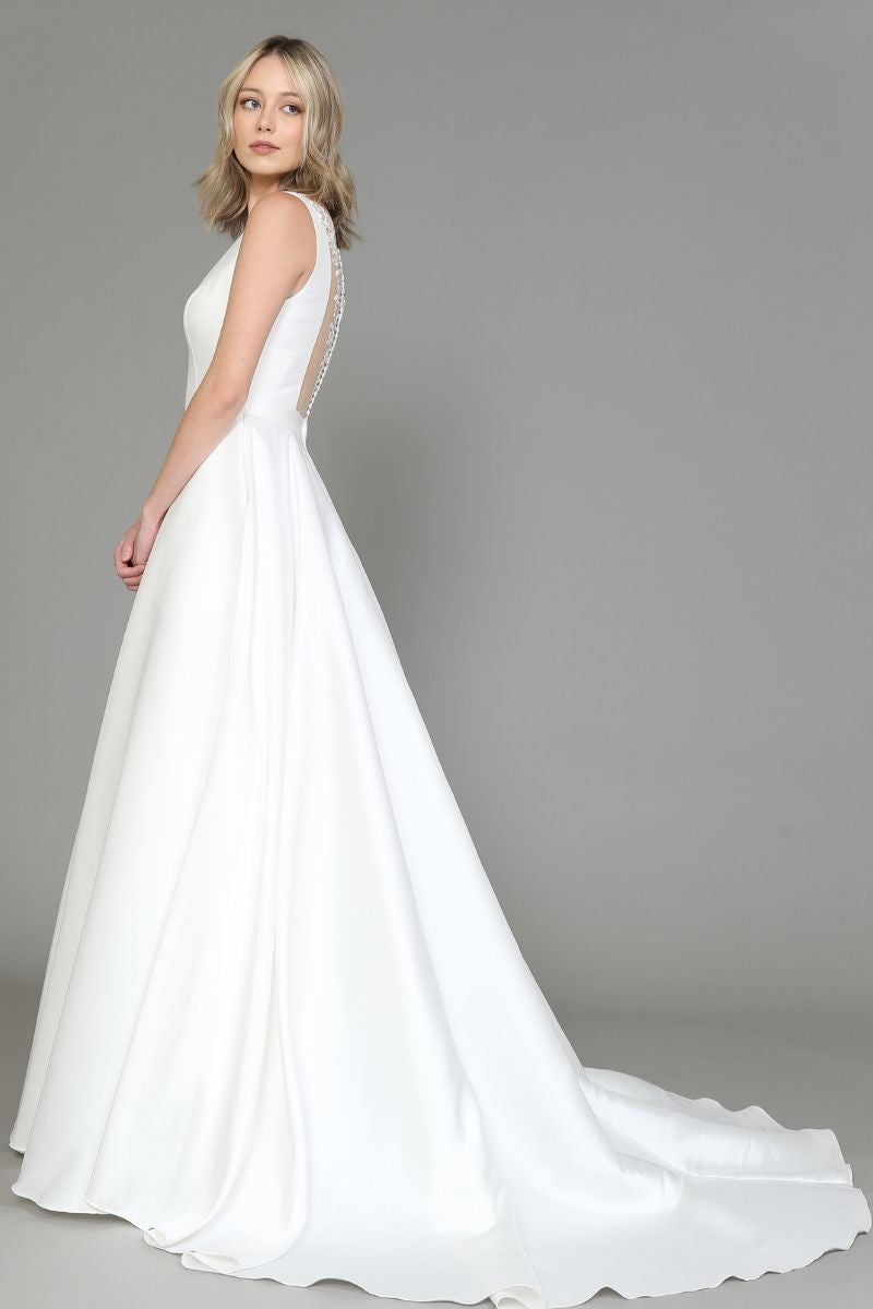 Long Cape Tail Back Lace Tattoo See Through Back - 8582