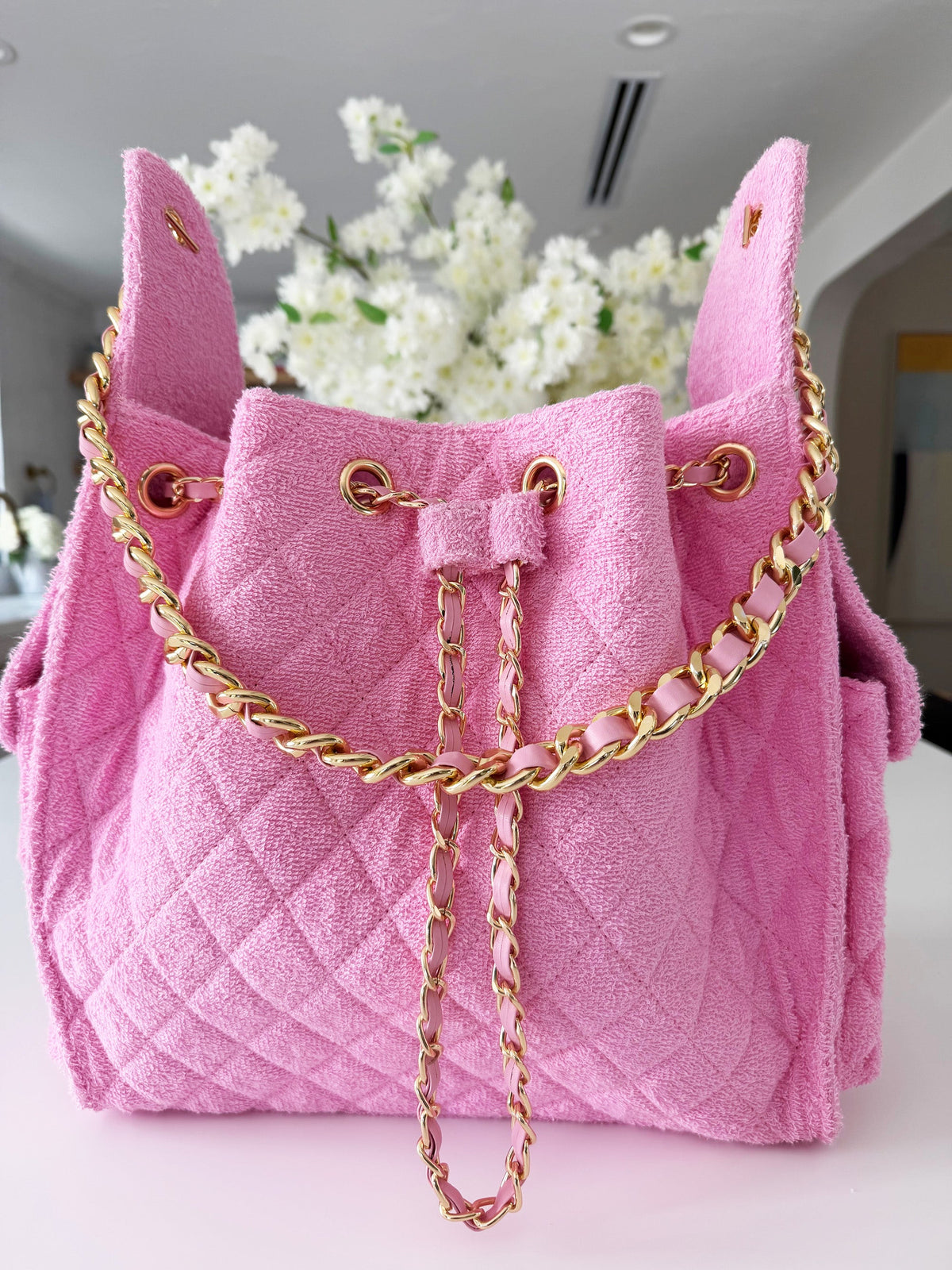 Bayshore Bucket Medium - Bubblegum