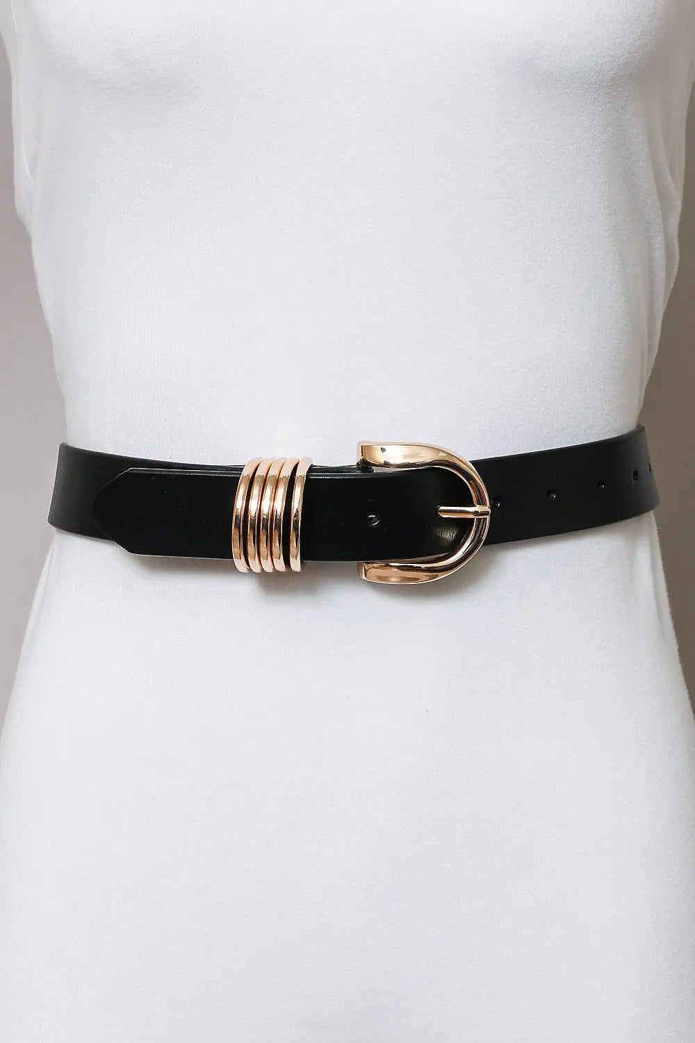 Camel Leather Belt – Gold Buckle & Accent Ring Detail