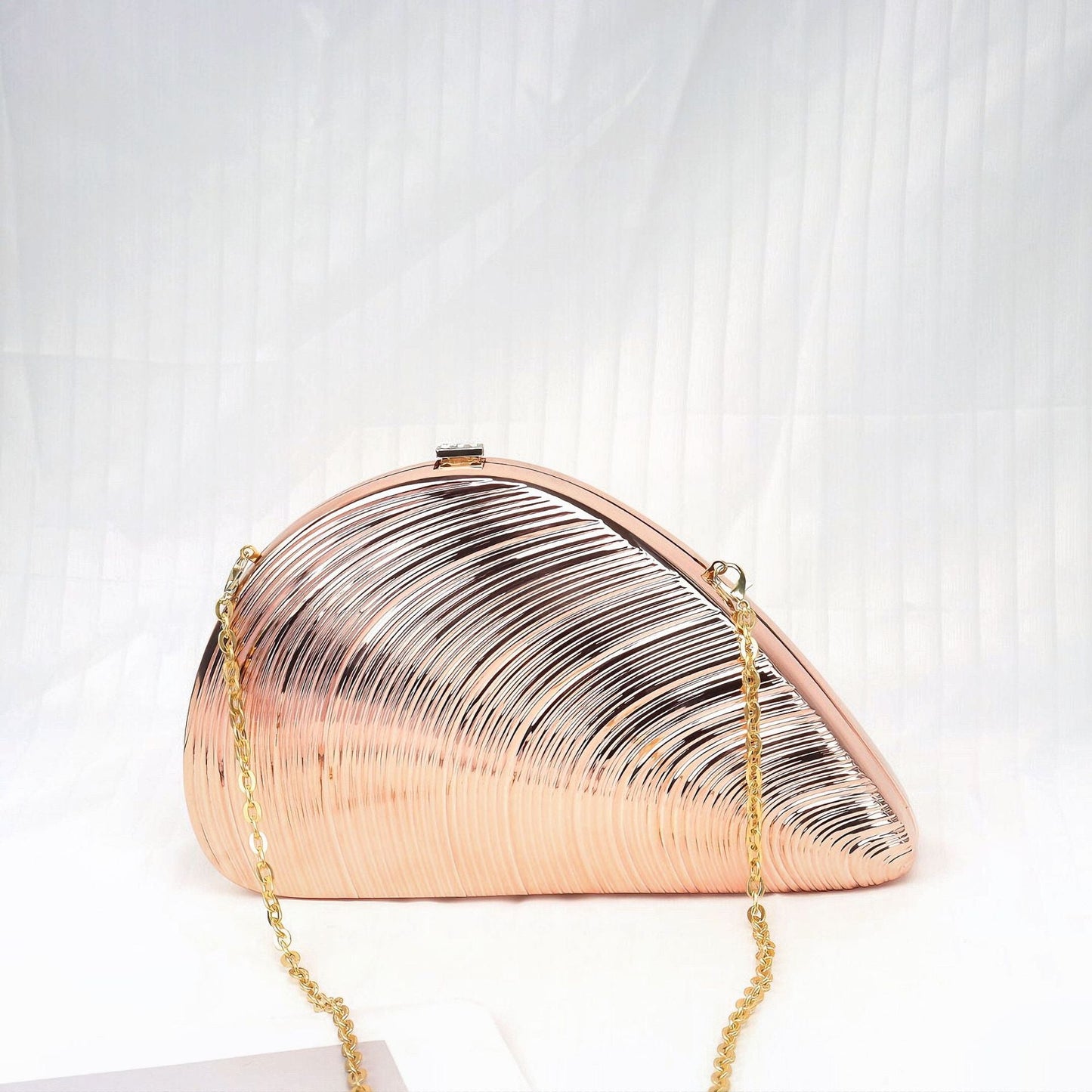 Gold Dinner Bag Shell Dinner Bag Crossbody Chain Shinny evening Clutch Purse Party