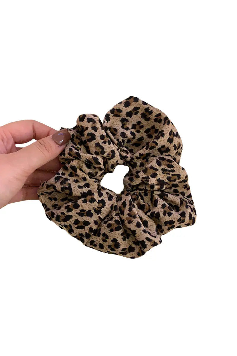 Leopard Print Scrunchies ā Wild Animal Hair Rings šāØ