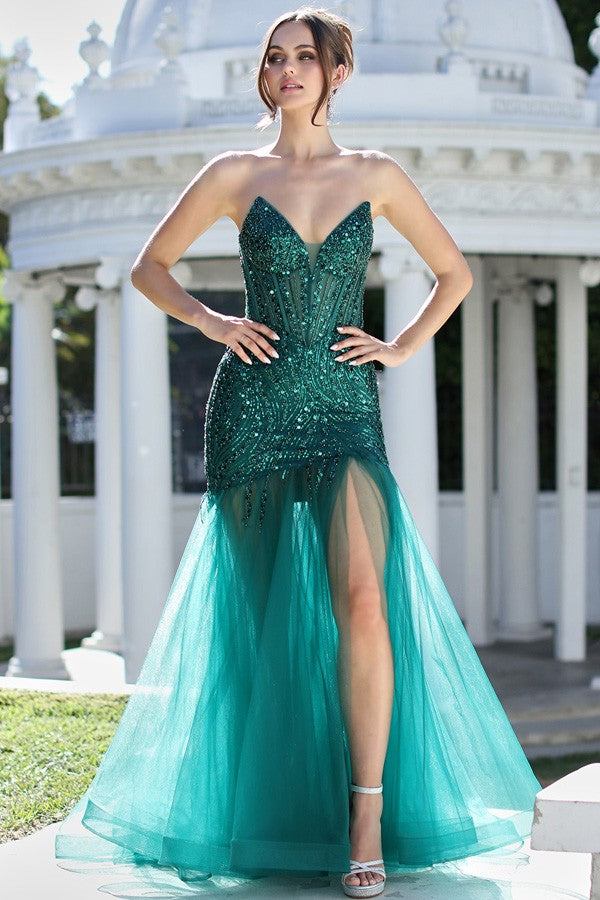 Sleeveless Strapless Embellished Top Trumpet Dress