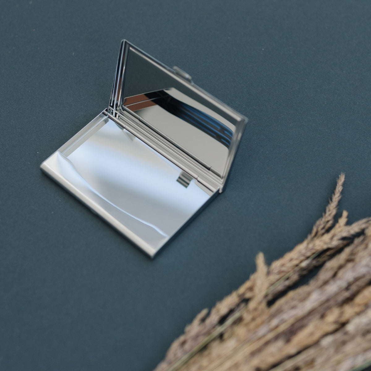 Engraved Bamboo Card Holder – Personalized Wood Business Case, Gift for Professionals