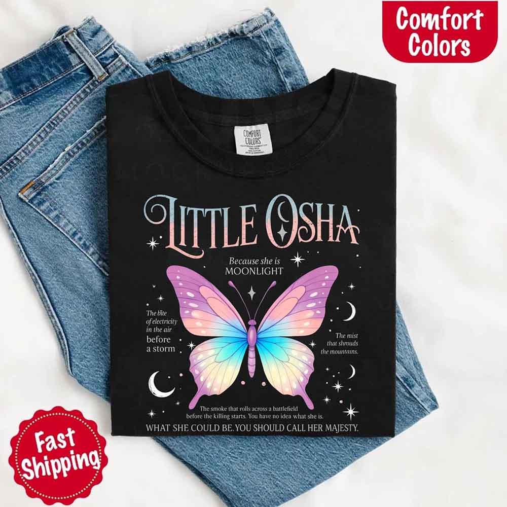 Butterfly Dreamscape Comfort Colors T-Shirt – Soft Aesthetic Tee for Women