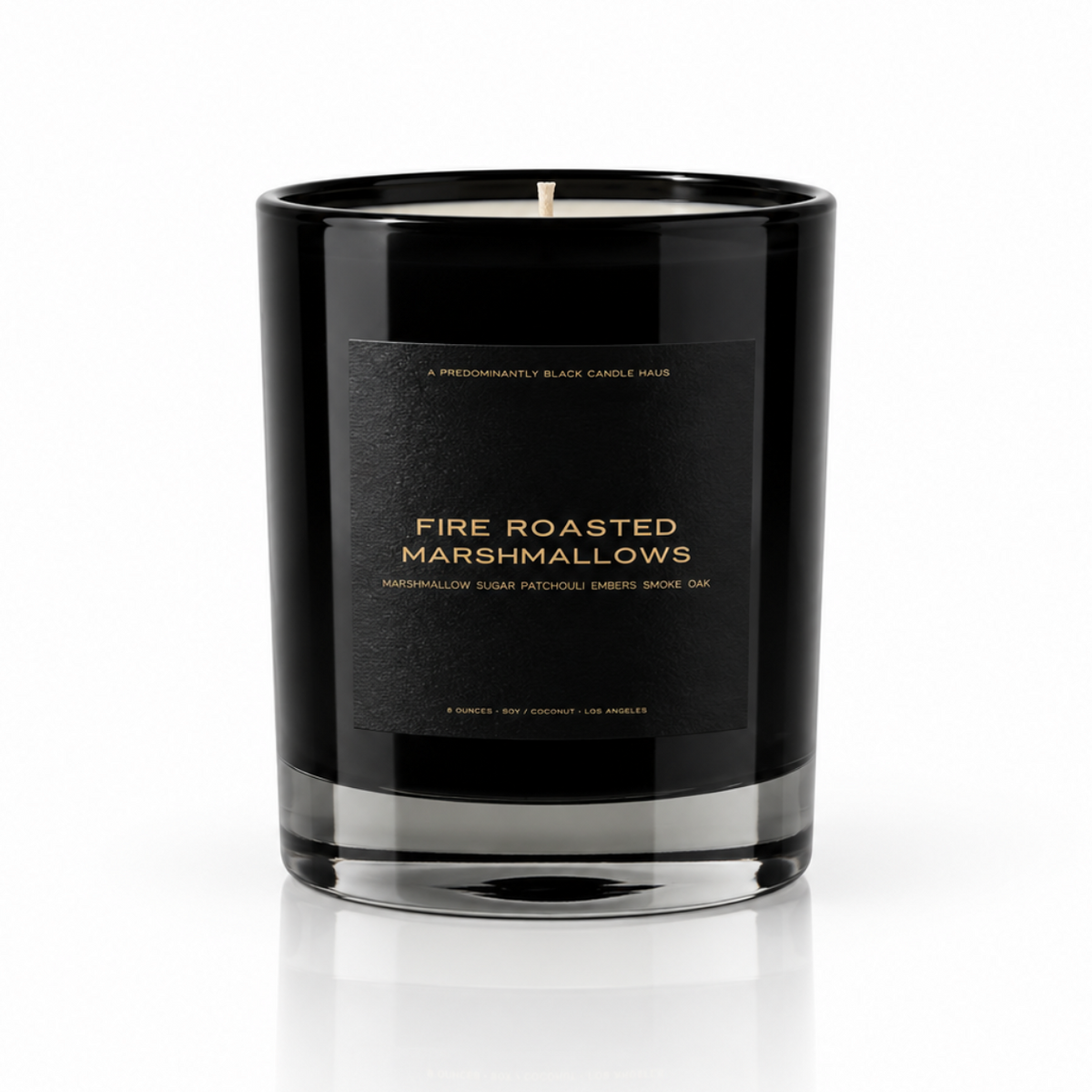 A FIRE ROASTED MARSHMALLOWS CANDLE