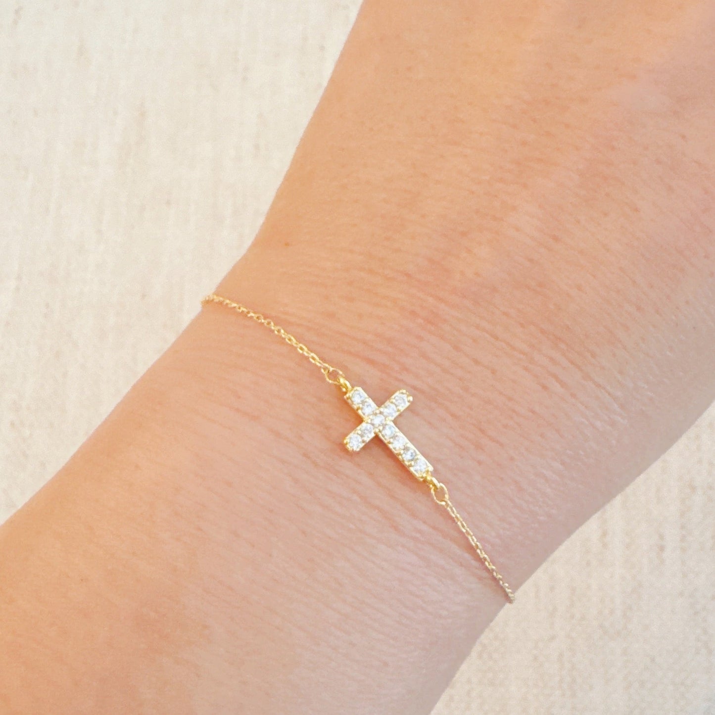 Shiny Side Hanging Cross Bracelet