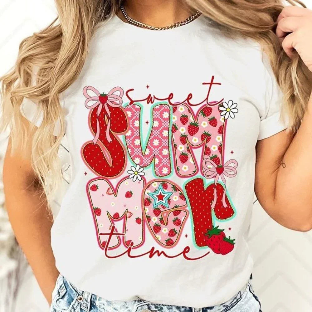 Sweet Summertime Graphic Tee – Cute Retro Summer T-Shirt, Aesthetic Beach Vibes, Casual Trendy Outfit