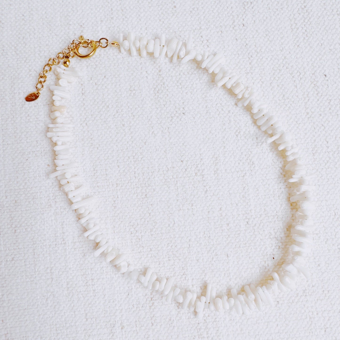 White Sands Coral Reef Necklace – Gold-Plated Coastal Style