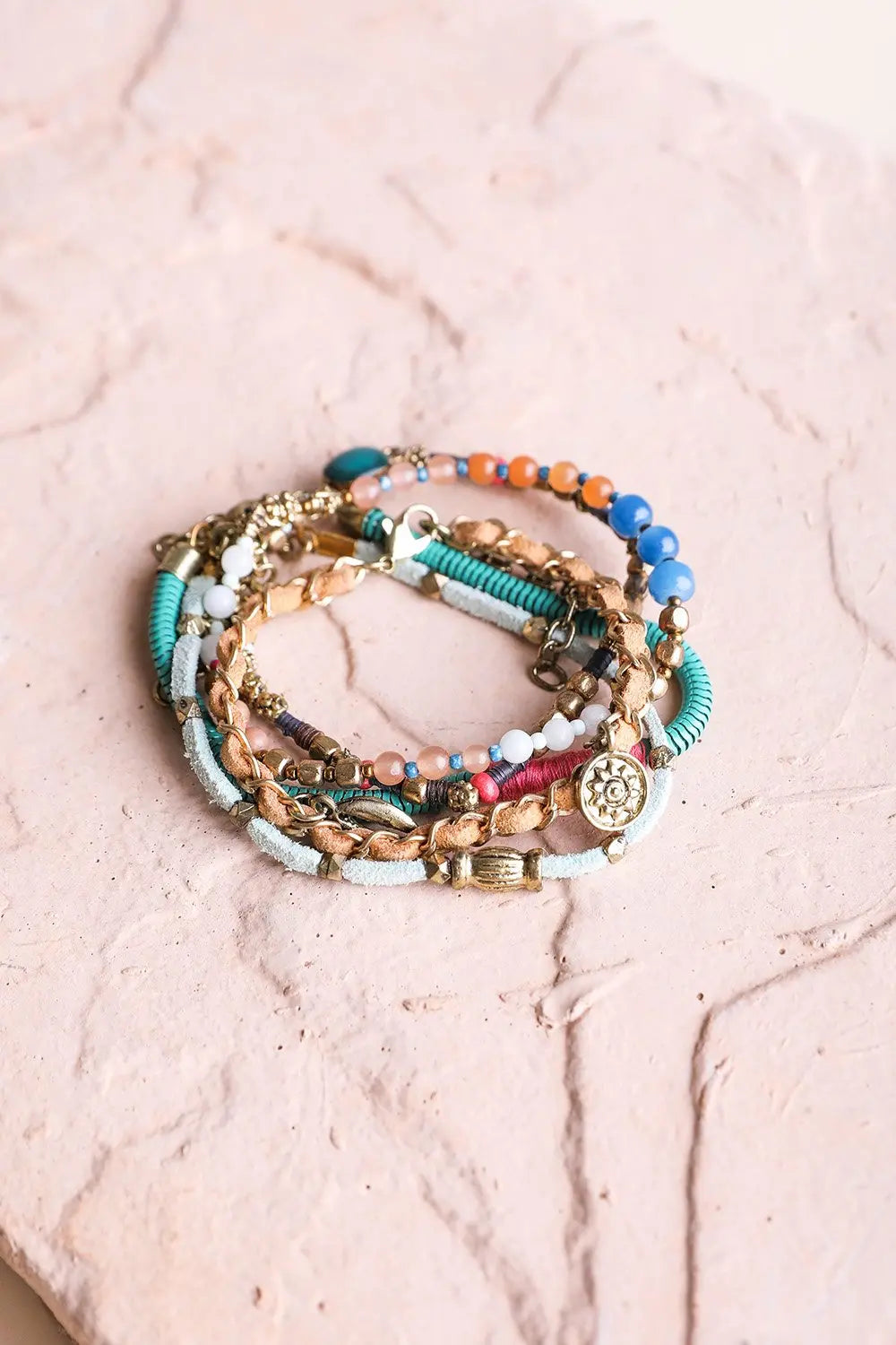 Beaded Gold Stacked Bracelet💚