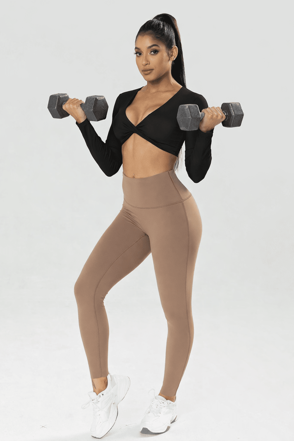 Blaire Sport Twist Knot Long Sleeve Workout Crop Top with Bra