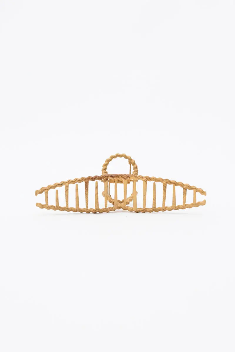 Twisted Braids Hair Claw Clip – Wood Grain Elegance 🌼