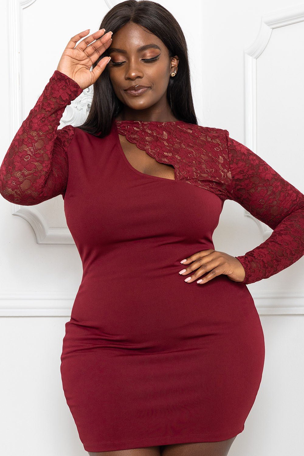 Burgundy Lace Panel Plus Size Mini Dress – Long Sleeve, Keyhole Front & Ruched Fit