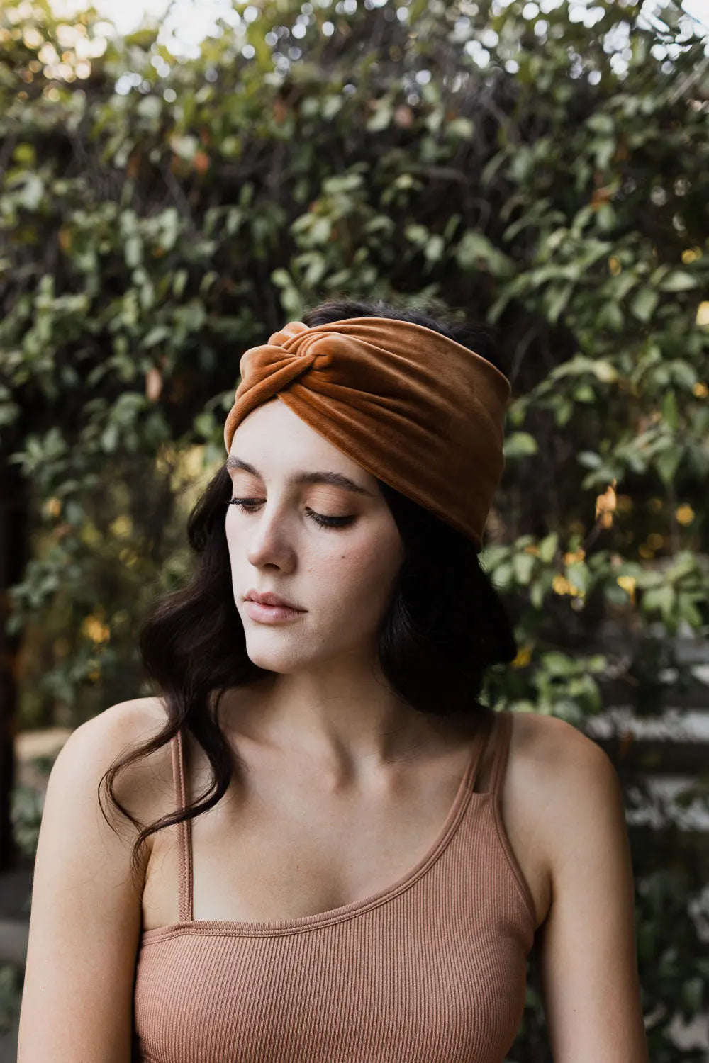 Stretchy Twisted Hairbands – Lightweight and Chic