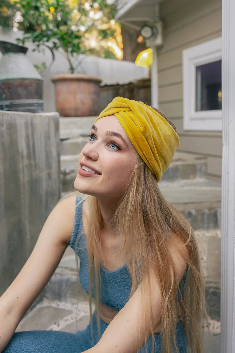 Super Soft Twisted Headbands – Plush Comfort & Style