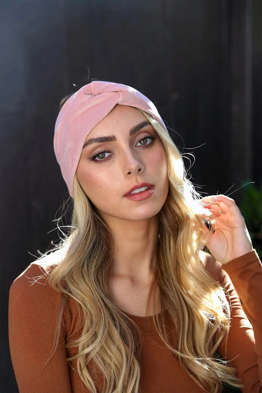 Super Soft Twisted Headbands – Plush Comfort & Style