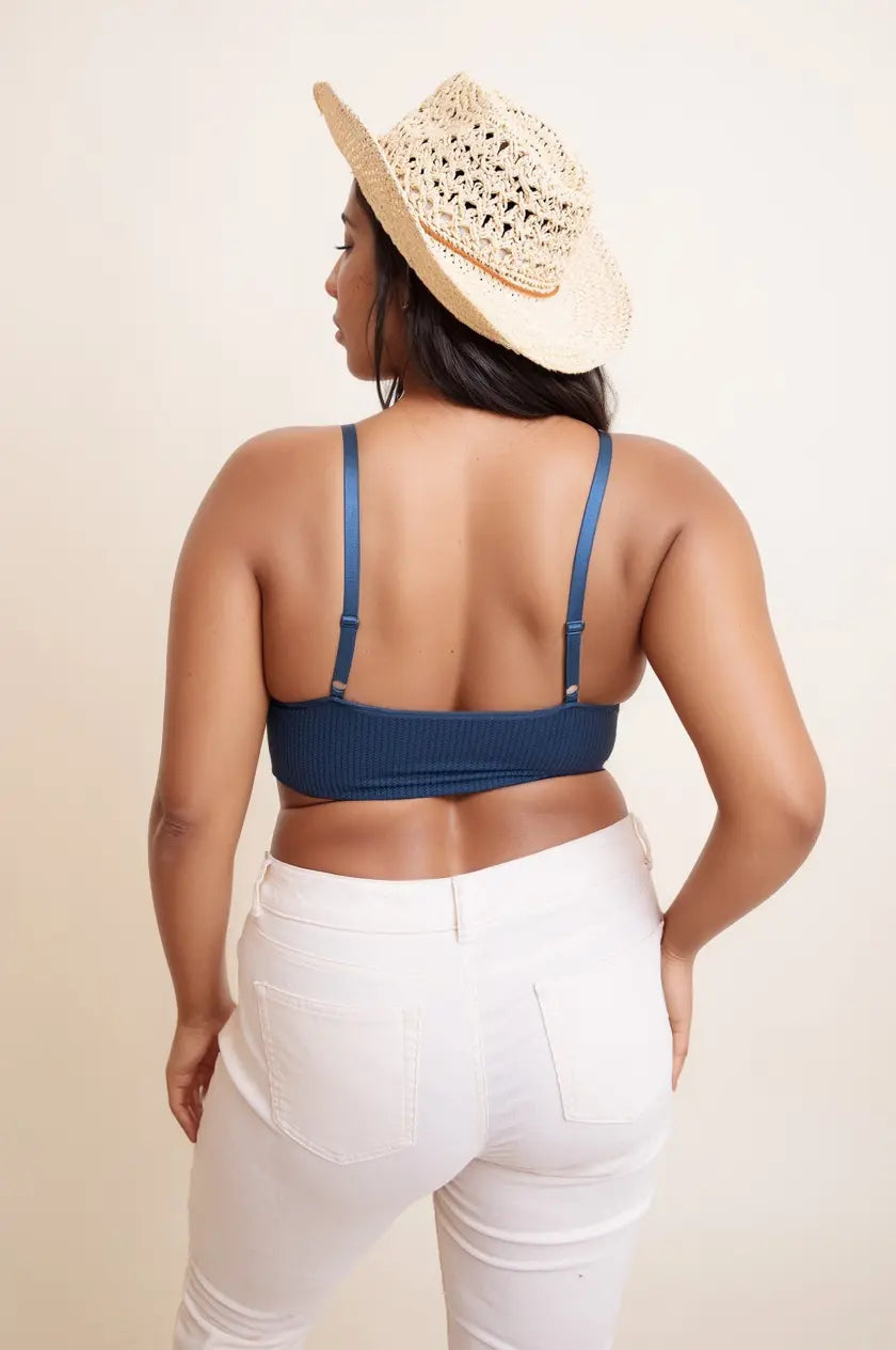 Curvy Waistband Loop Lace Brami – Elegant Plus Size Lace Detail
