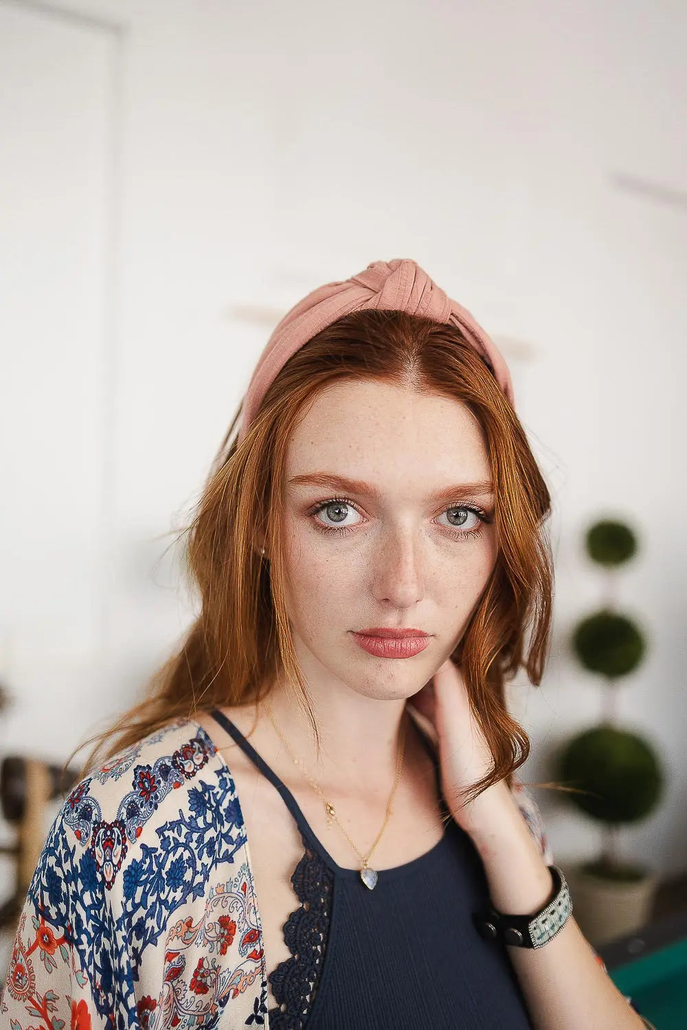 Wide Striped Topknot Headband – Chic and Comfortable